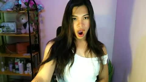 Snapshot of its_chloe20 chatting on 07/10/26, 06:17 its_chloe20 online show from 07/10/26, 06:17