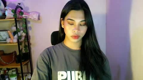 Snapshot of its_chloe20 chatting on 07/17/26, 02:13 its_chloe20 online show from 07/17/26, 02:13