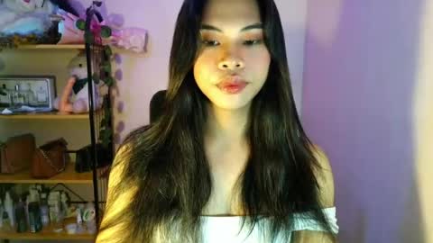 Snapshot of its_chloe20 chatting on 07/19/26, 06:28 its_chloe20 online show from 07/19/26, 06:28