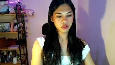 Snapshot of its_chloe20 chatting on 07/20/26, 01:24 its_chloe20 online show from 07/20/26, 01:24