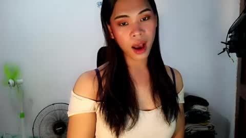 Snapshot of its_chloe20 chatting on 07/30/26, 10:14 its_chloe20 online show from 07/30/26, 10:14