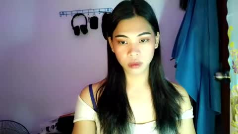 Snapshot of its_chloe20 chatting on 08/01/26, 01:43 its_chloe20 online show from 08/01/26, 01:43