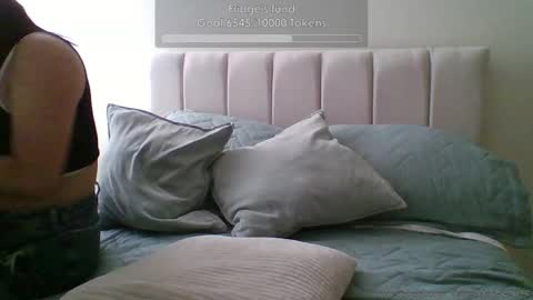 Jessi online show from 03/08/25, 08:25