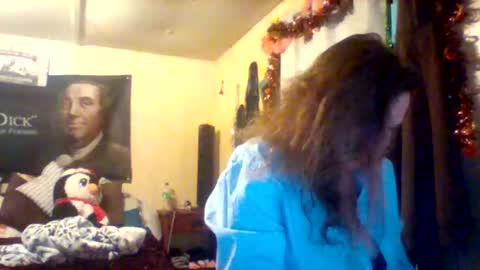 its kimber online show from 10/31/25, 04:41