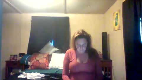 Snapshot of its_kimber chatting on 04/24/26, 01:24 its kimber online show from 04/24/26, 01:24