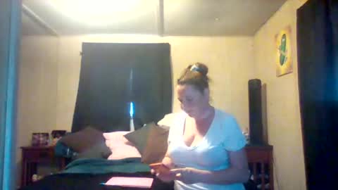 Snapshot of its_kimber chatting on 04/26/26, 05:32 its kimber online show from 04/26/26, 05:32