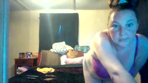 Snapshot of its_kimber chatting on 05/06/26, 02:22 its kimber online show from 05/06/26, 02:22