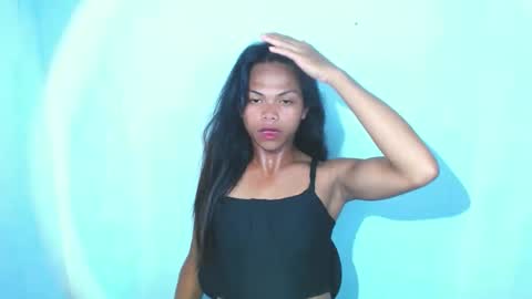 Snapshot of its_kynth chatting on 09/17/25, 03:41 its_kynth online show from 09/17/25, 03:41