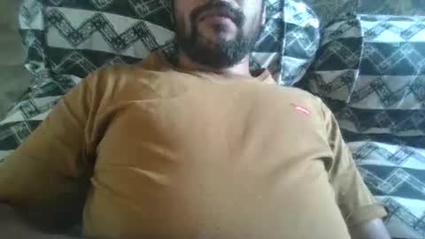 Snapshot of its_me_2323 chatting on 04/24/26, 05:32 its_me_2323 online show from 04/24/26, 05:32