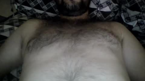 Snapshot of its_me_2323 chatting on 06/14/26, 06:04 its_me_2323 online show from 06/14/26, 06:04