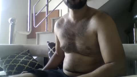 Snapshot of its_me_2323 chatting on 07/08/26, 05:34 its_me_2323 online show from 07/08/26, 05:34