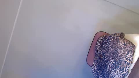 KellyPuth online show from 02/09/25, 09:16