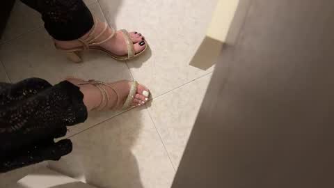 its_me_marcy online show from 01/12/25, 05:54