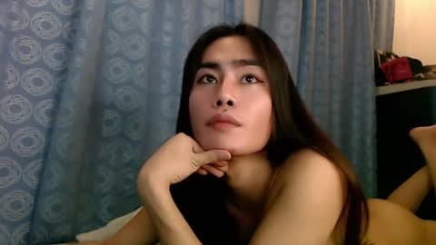 its_me_vanesa online show from 11/25/25, 01:55