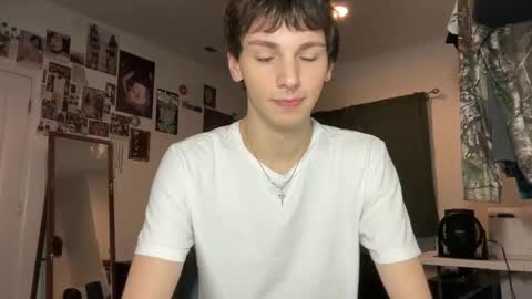 Rowan online show from 10/07/25, 01:47