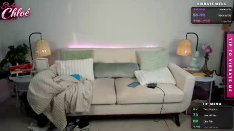 itschloelaurent online show from 06/13/26, 06:50