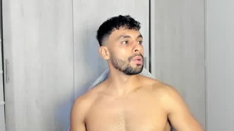 Snapshot of itsgeo1111 chatting on 10/05/25, 12:53 CALL ME GEO online show from 10/05/25, 12:53