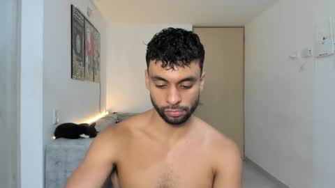 Snapshot of itsgeo1111 chatting on 11/13/25, 01:59 CALL ME GEO online show from 11/13/25, 01:59