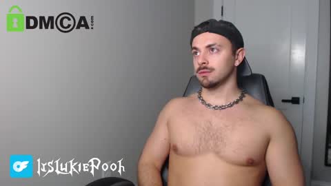 Snapshot of itslukiepooh chatting on 11/13/25, 11:47 Itslukiepooh online show from 11/13/25, 11:47