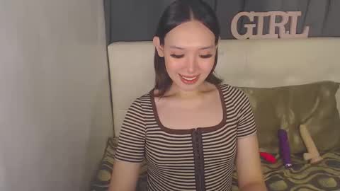 itsmehotqueen online show from 09/18/25, 05:04