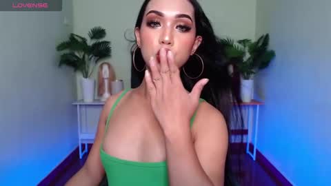 Sofia online show from 10/09/25, 11:52