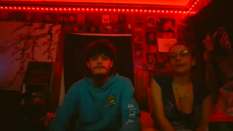 Snapshot of itsthesecretsideofus chatting on 04/07/26, 04:24 TheSecretSideOfUs online show from 04/07/26, 04:24