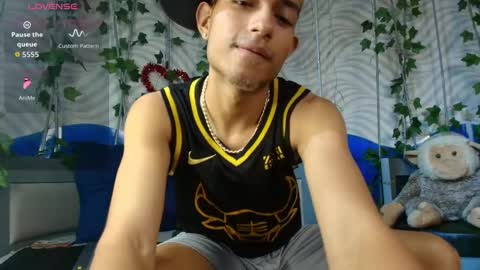 itszairen online show from 02/25/26, 03:16