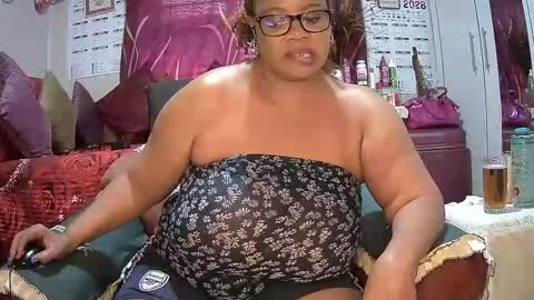 itumeleng74 online show from 02/08/26, 04:21