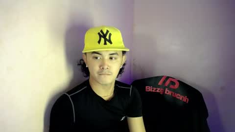 itzme_dex online show from 07/20/26, 02:41
