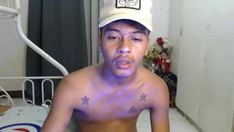 Snapshot of itzme_jhonfred chatting on 03/04/26, 04:35 Jhonfred online show from 03/04/26, 04:35