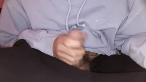 Snapshot of iuuuf2 chatting on 02/23/25, 08:44 Iuuuf2 or Samel online show from 02/23/25, 08:44