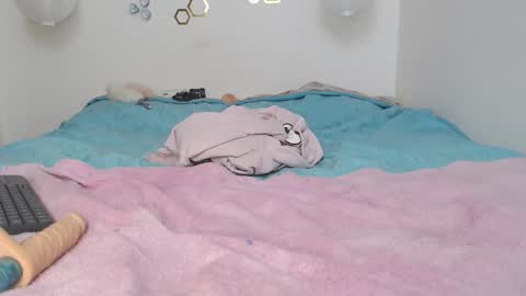 Adris online show from 03/10/25, 07:53