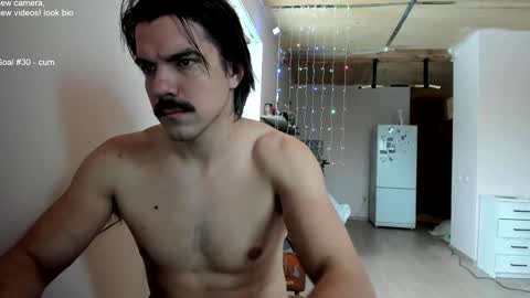 Snapshot of ivancegun chatting on 02/03/25, 10:14 Ivan online show from 02/03/25, 10:14