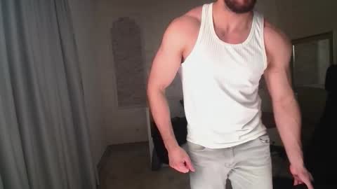 IvanHydee online show from 01/16/26, 05:55