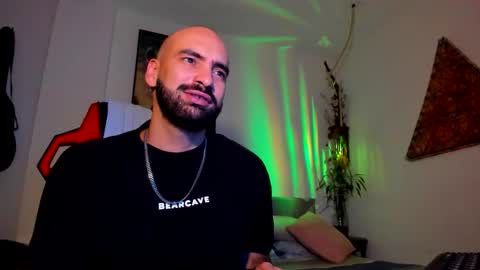 ivan online show from 04/28/26, 02:27