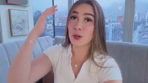 Snapshot of ivanna_west chatting on 05/27/26, 12:02 Ivanna West online show from 05/27/26, 12:02