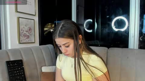 Snapshot of ivanna_west chatting on 06/21/26, 10:18 Ivanna West online show from 06/21/26, 10:18