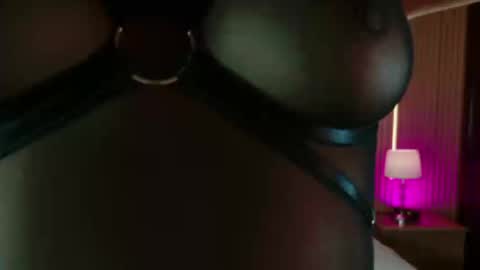 Snapshot of ivanna_yelena chatting on 03/19/26, 12:36 Ivanna online show from 03/19/26, 12:36