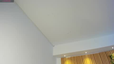 Snapshot of ivannafoxx_ chatting on 05/06/26, 10:53 ivanna online show from 05/06/26, 10:53