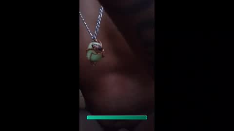 Snapshot of ivanovich252493 chatting on 11/16/25, 10:15 Aiv online show from 11/16/25, 10:15