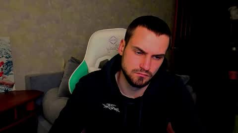 Snapshot of iveran_love1 chatting on 10/03/25, 12:57 iveran online show from 10/03/25, 12:57