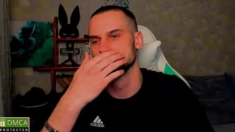 Snapshot of iveran_love1 chatting on 10/15/25, 06:19 iveran online show from 10/15/25, 06:19