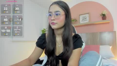 I V E T T E online show from 03/25/26, 08:04