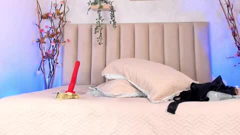 Ivone Adams online show from 02/28/26, 08:54