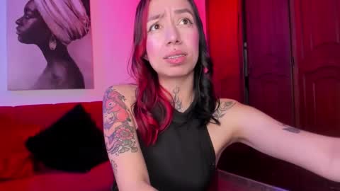 Ivonne  online show from 12/05/25, 02:58