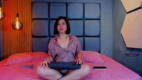 IVONNY online show from 06/04/26, 01:44
