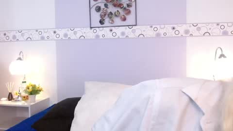 IvonnyBon online show from 03/19/26, 02:59