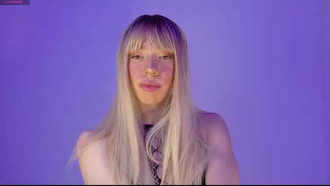 Ivonny online show from 11/28/25, 02:14