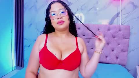 Snapshot of ivonygarciia chatting on 03/03/26, 07:42 ivonygarciia online show from 03/03/26, 07:42