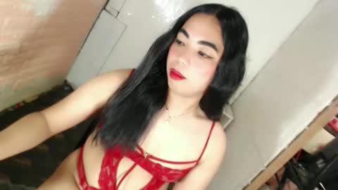 ivory_delight online show from 04/10/26, 07:07